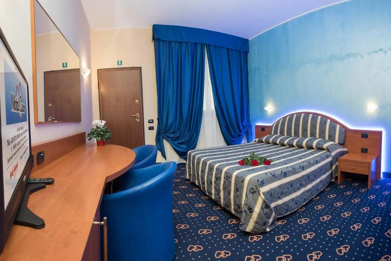 Motel Cuore Gadesco - Hotel - Cremona Ca de' Mari Italia